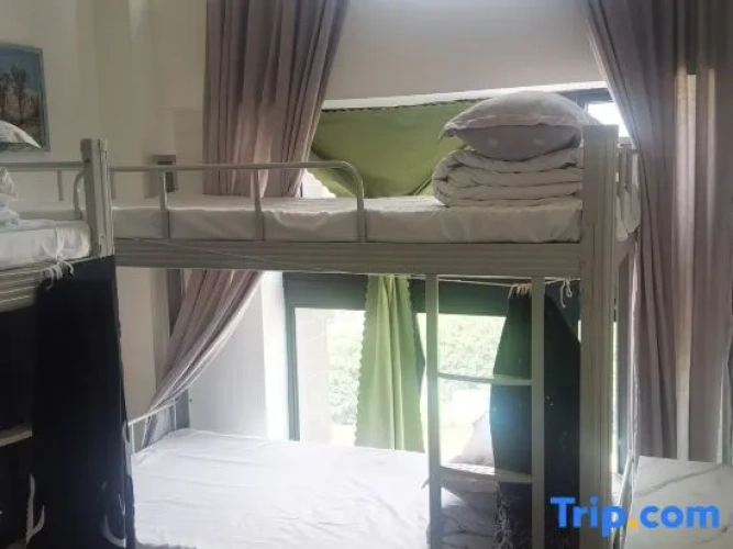 Bed in Dorm (male dorm)
