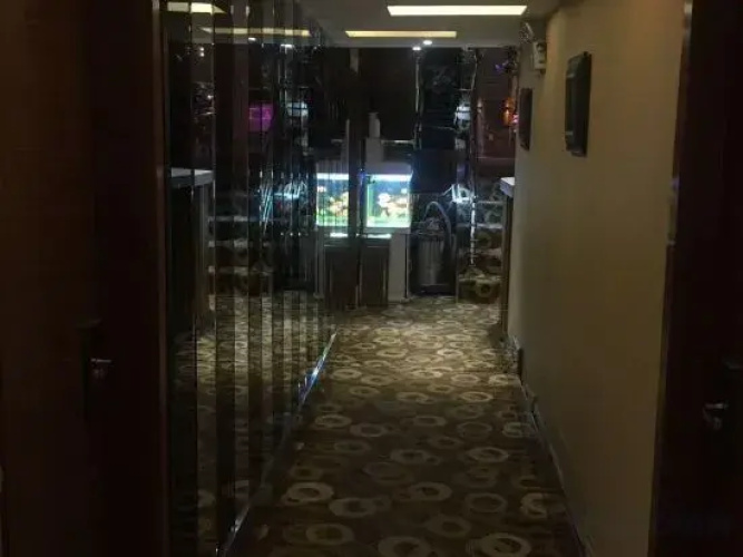 Shuaixiang Express Hotel