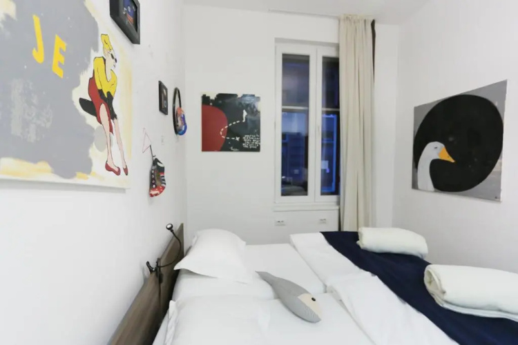4 City Windows Bed & Breakfast