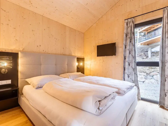 Appealing Chalet With Balcony