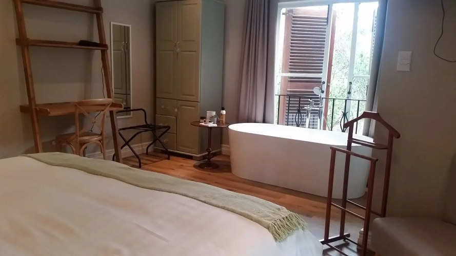 Amberhall Guesthouse