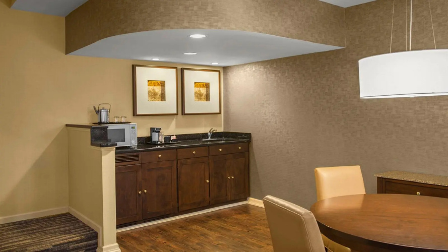 Sheraton Suites Akron Cuyahoga Falls photo 30