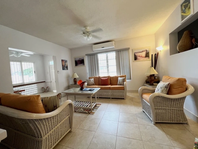 4 Bedrooms Cottage with ocean view