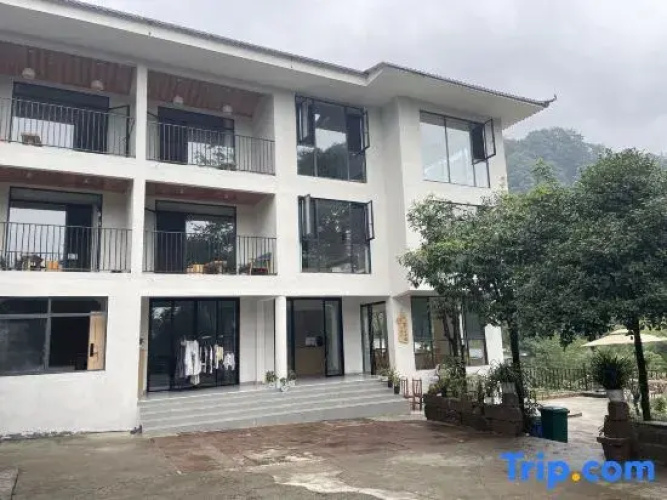 Tianjia Courtyard B&B