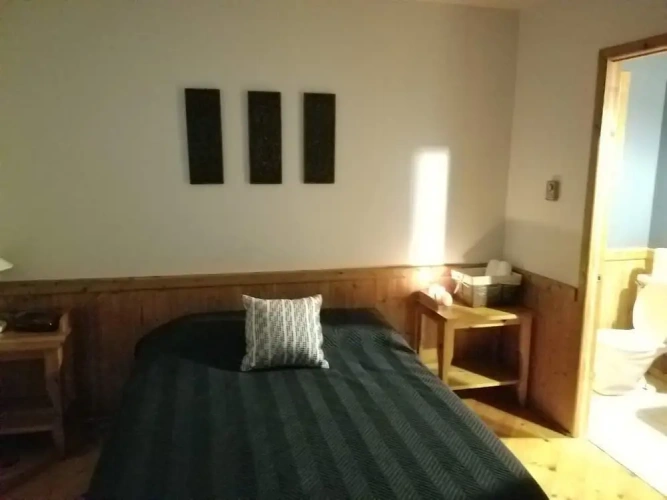 1 Bedroom Comfort room