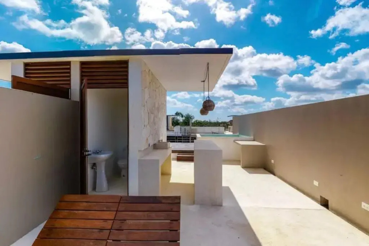 303 Amena Great Apt with Private Pool and Gym