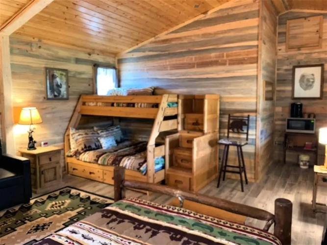 Standard Family room