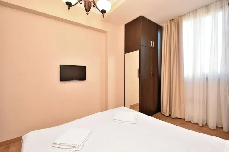 Apartment by Luxe Group KO110