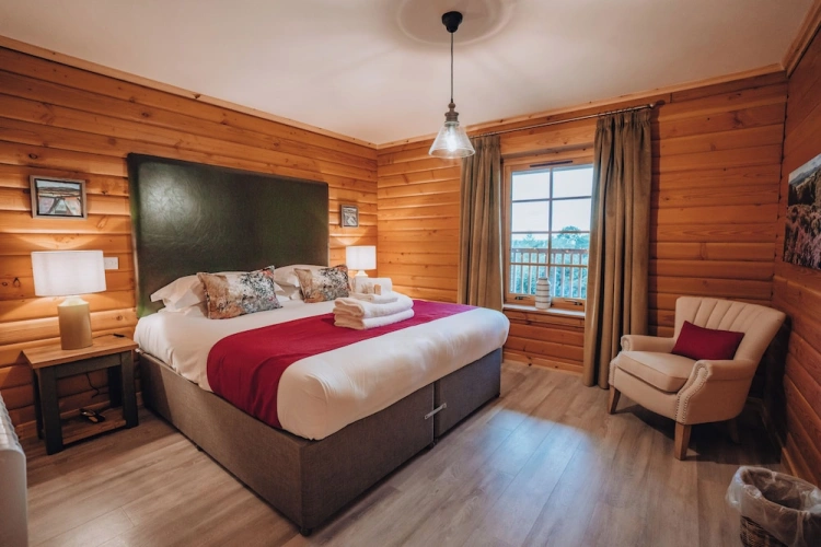 3 Bedrooms Standard room
