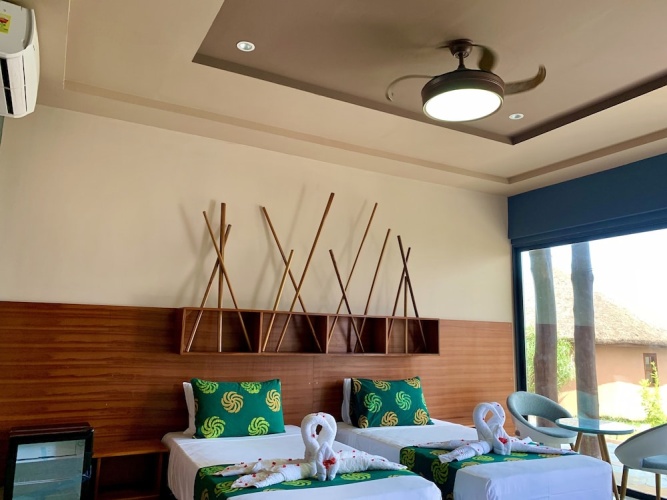 Lemon Beach Resort