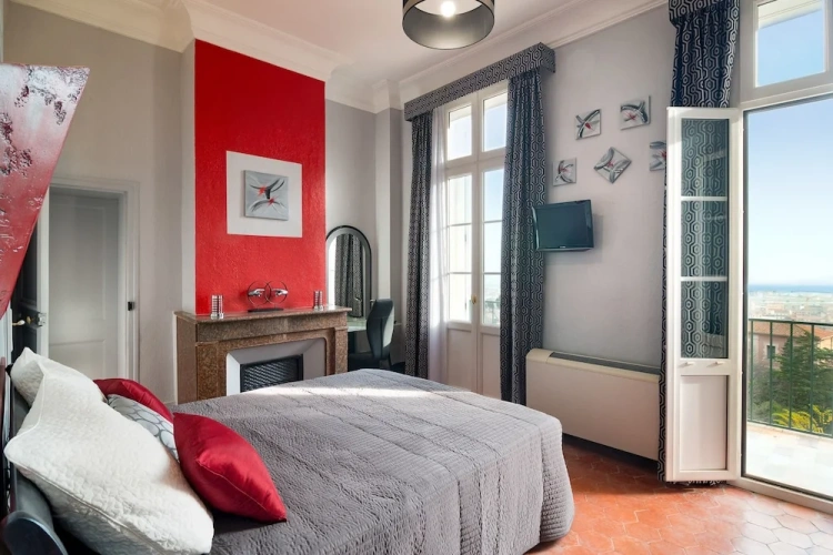 Deluxe Double room with balcony and with sea view