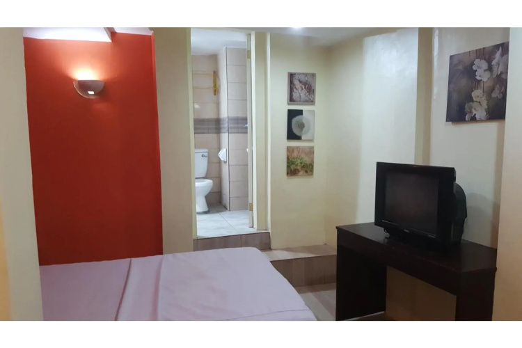 Mambaling Pension House