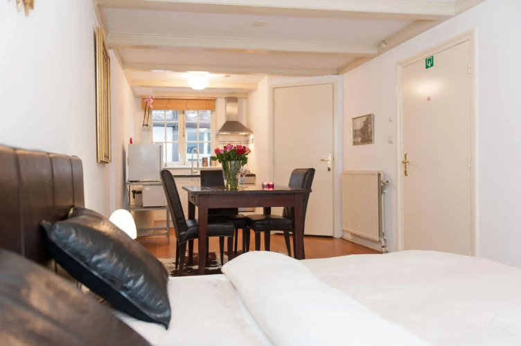 City Studio Apartments