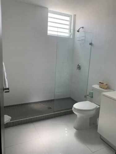 Arecibo Hotel 2103