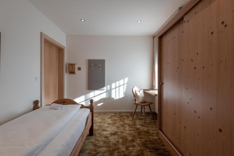 Standard Triple room with balcony