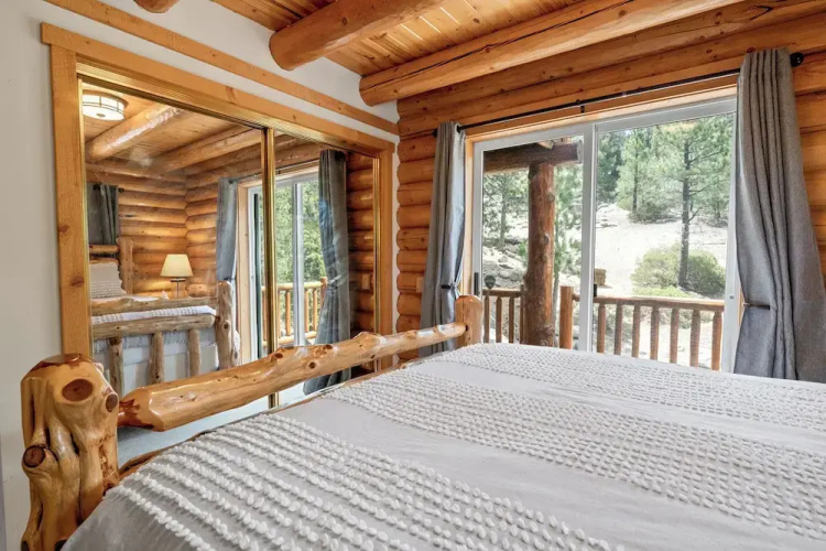Lakeview Lodge