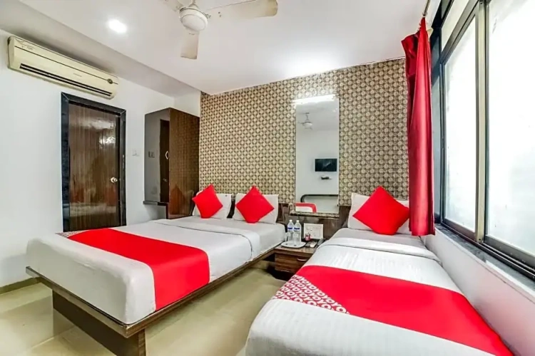 Deluxe Triple room