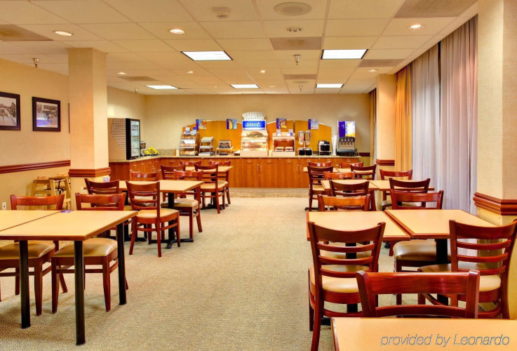 Holiday Inn Express San Diego Downtown photo 29