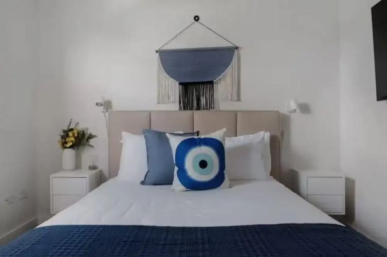 Ocean Park 1BD-1BA-Pool Walktobeach -IV