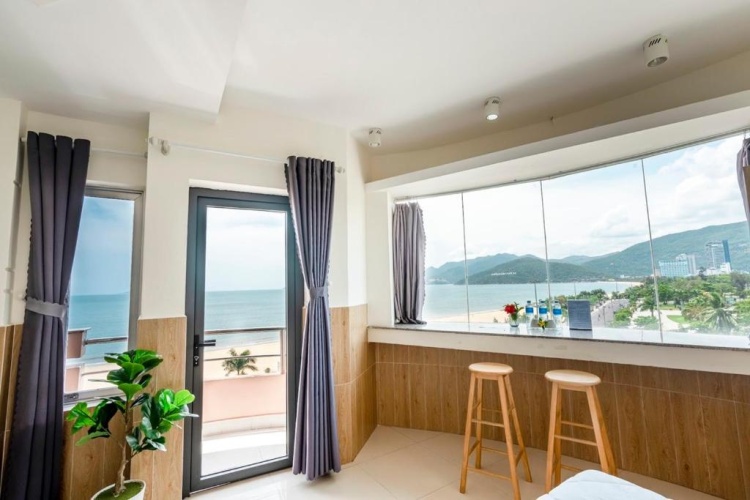 Standard Quadruple room with sea view