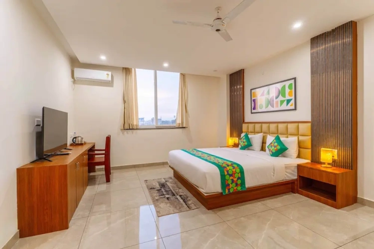 Deluxe room with balcony