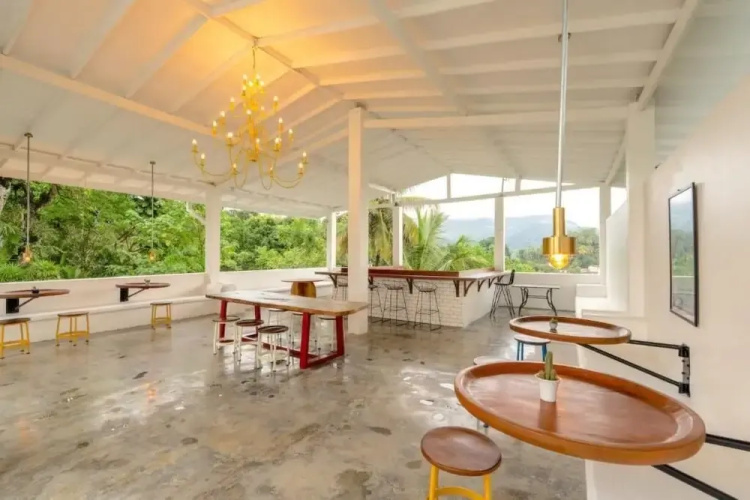 Hebron Gardens House
