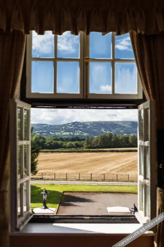 Llansantffraed Court HotelOver view
