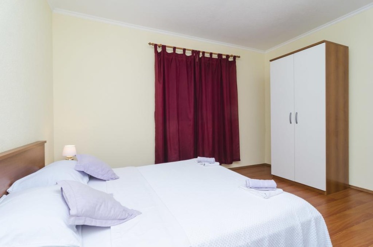 Apartments Dora Mljet