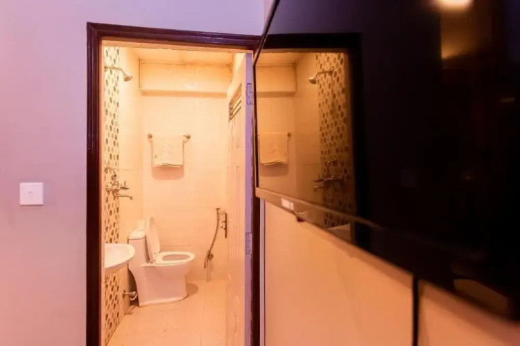 8848 Hostel