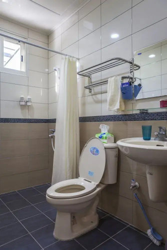 Fully B&B