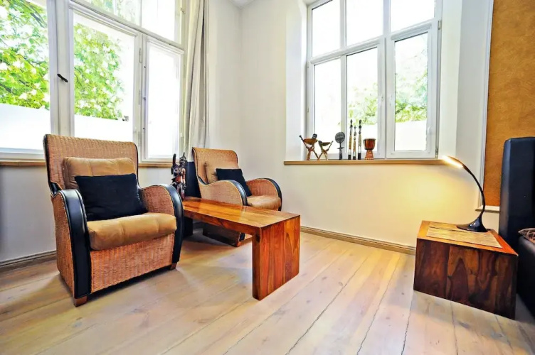 Grand Apartments