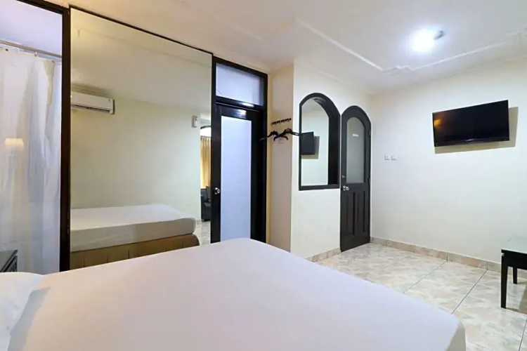 C'One Hotel Pulomas