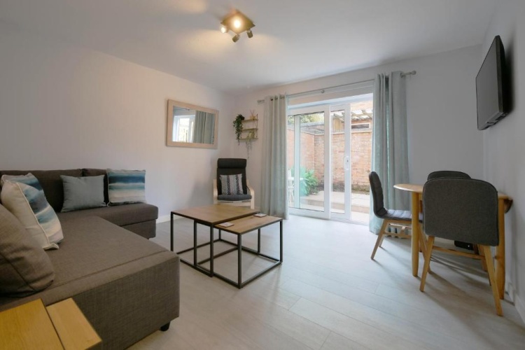 1 Bedroom Double Apartment