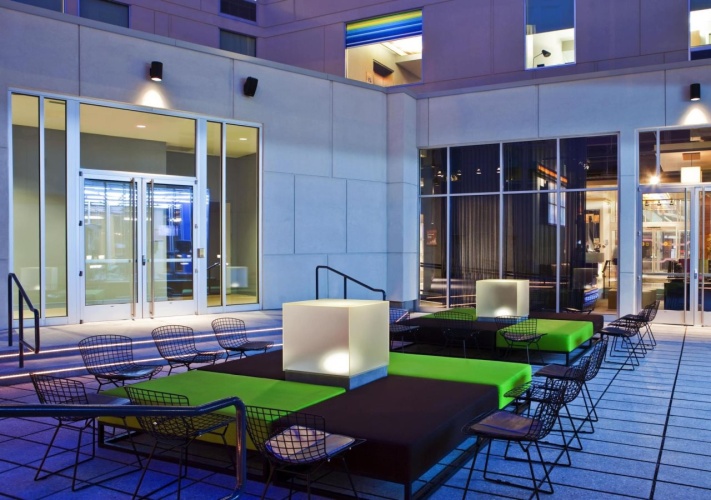 Aloft Milwaukee Downtown photo 8