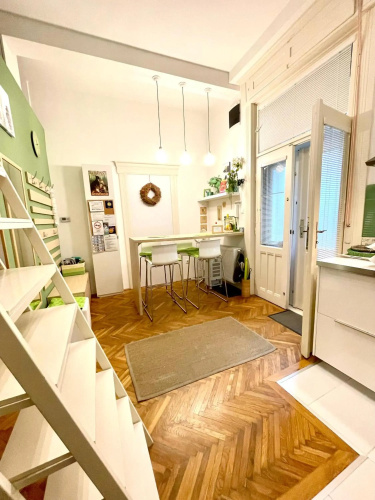 Green Pearl Apartment
