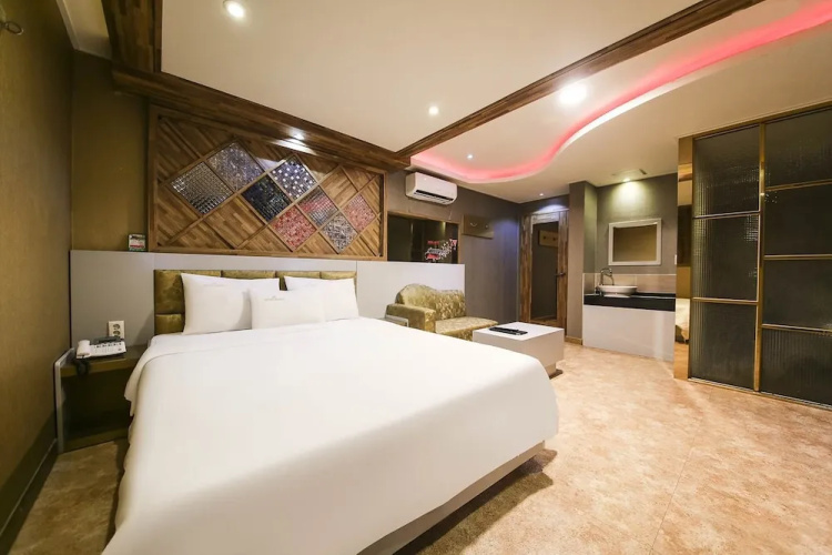 Bobos Hotel