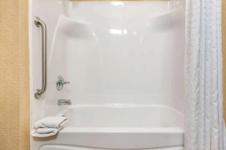 1 Bedroom Suite