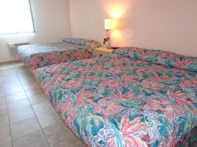 2 Bedrooms Double Suite with balcony