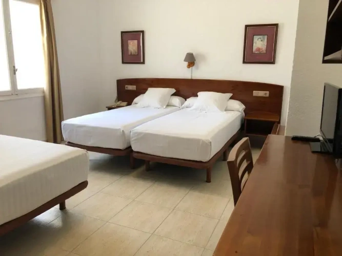 Standard Family room