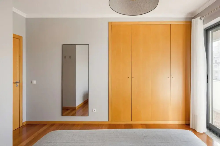 Elegant Flat in Benfica