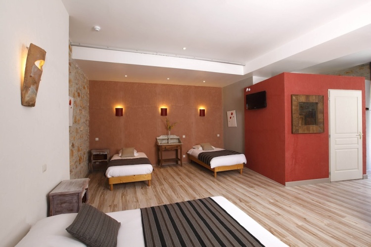 Standard Quadruple room