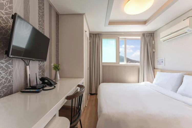 Staywell Hotel
