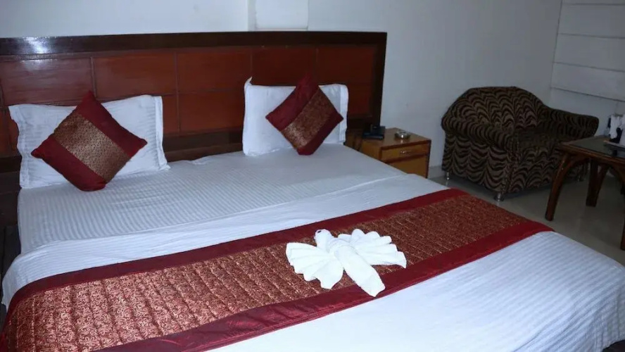 Maxfort Budget Hotel Gurgaon