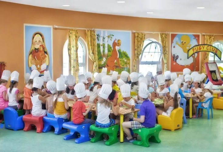 WOW Hotels