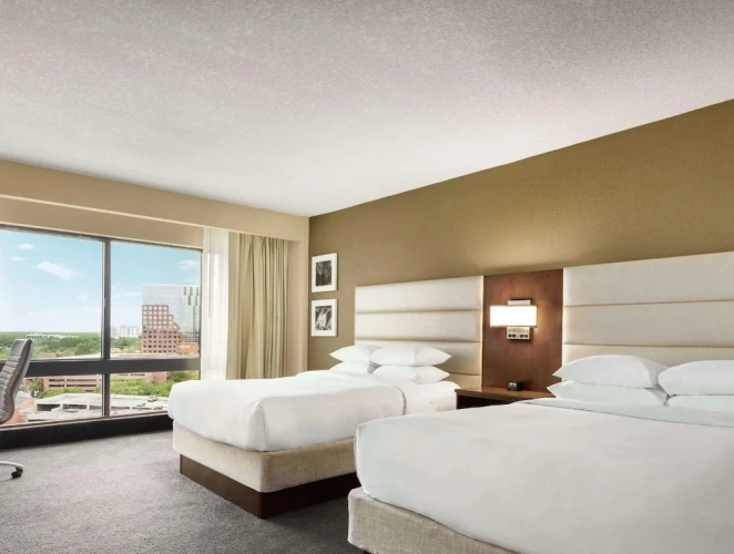 Corner Quadruple room