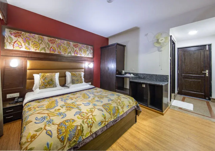 Hotel Grand Mahal