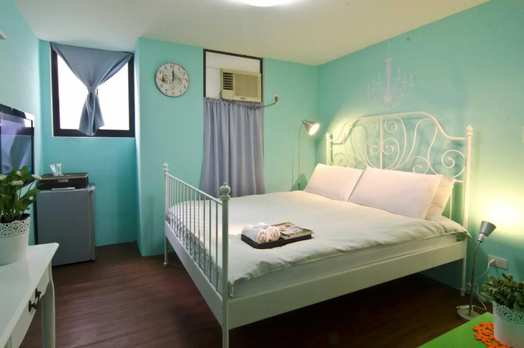 Sky Home-Sky House
