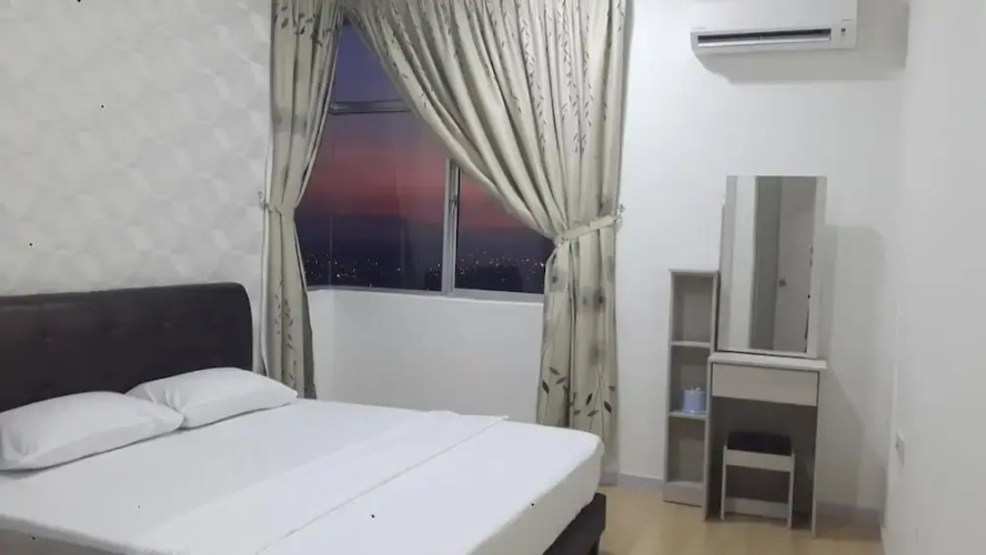 Taiping Lakeview Homestay