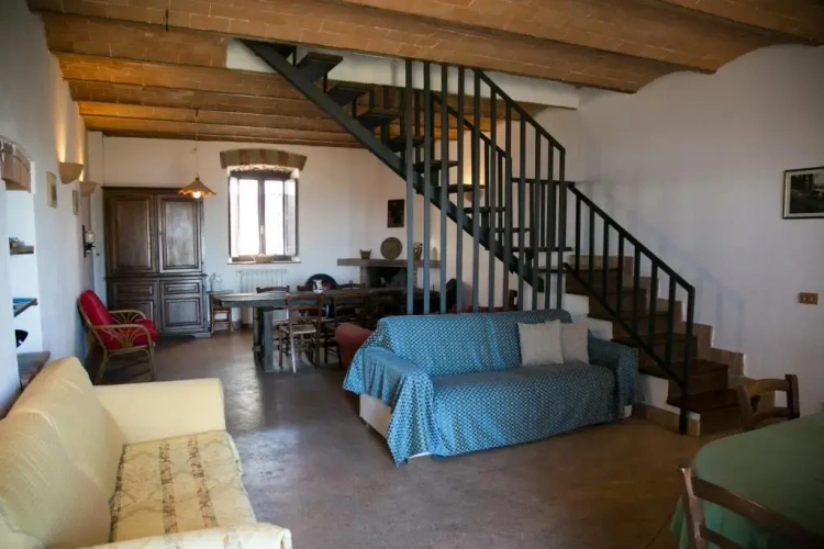 2 Bedrooms Cottage