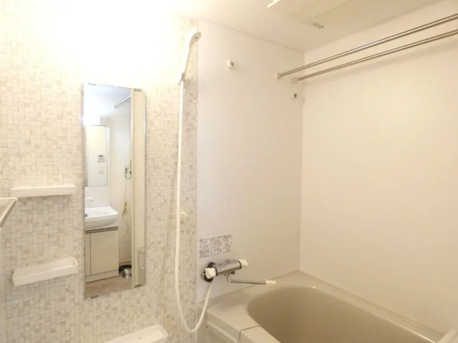 Alpha Square Minami 6 Jo 411